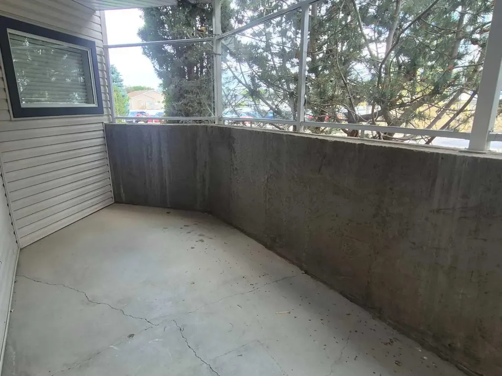 23 Chilcotin Lane W Lethbridge AB T1K 7S2