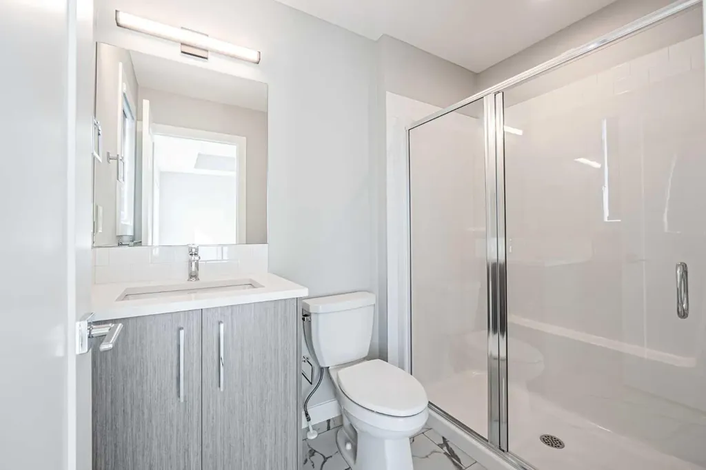 153 Dawson Wharf View Chestermere AB T1X 2W1