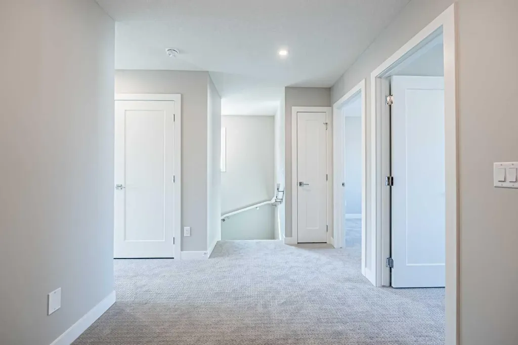 153 Dawson Wharf View Chestermere AB T1X 2W1
