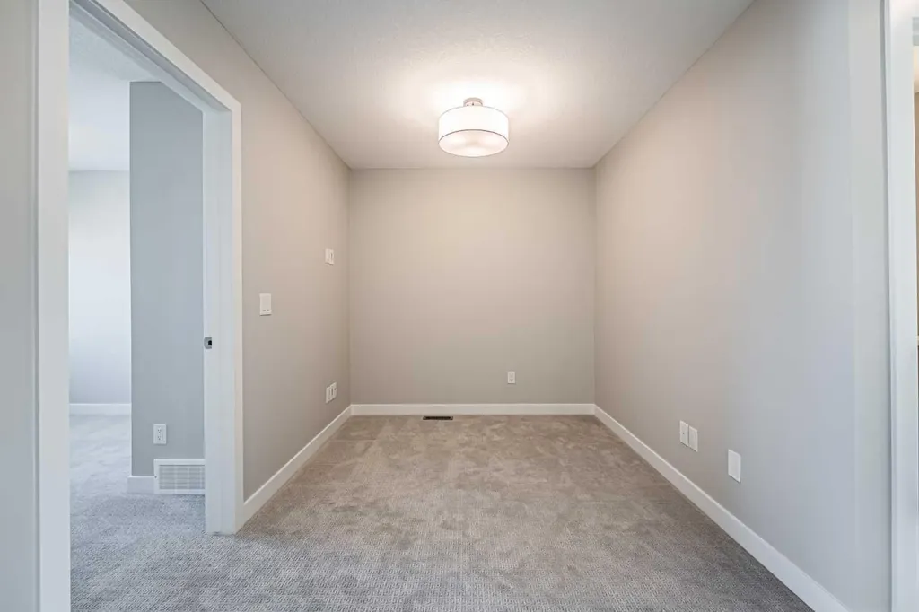 153 Dawson Wharf View Chestermere AB T1X 2W1