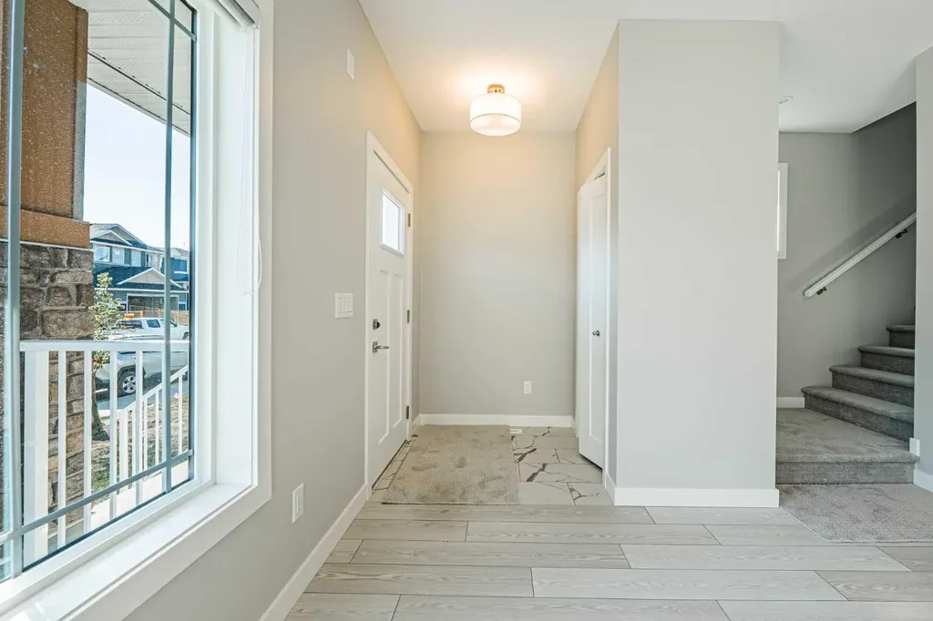 153 Dawson Wharf View Chestermere AB T1X 2W1