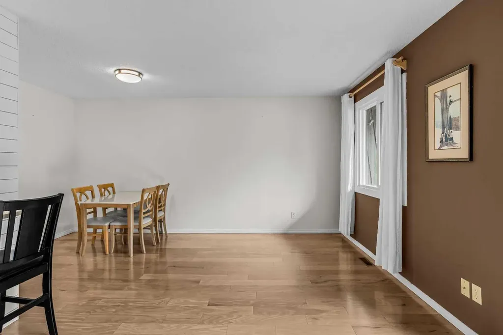 417 Beaver Street Banff AB T1L1G3