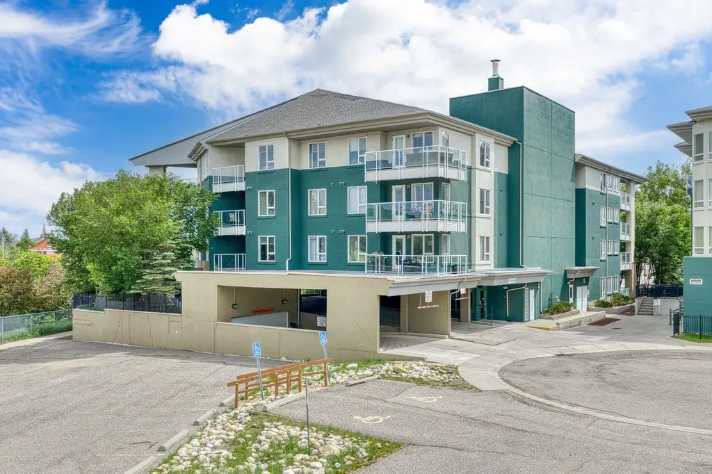 3101 34 Avenue NW Calgary AB T2L2A3