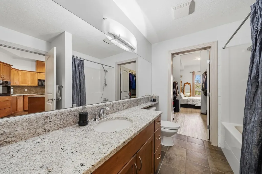 3101 34 Avenue NW Calgary AB T2L2A3