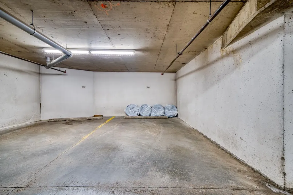 3101 34 Avenue NW Calgary AB T2L2A3