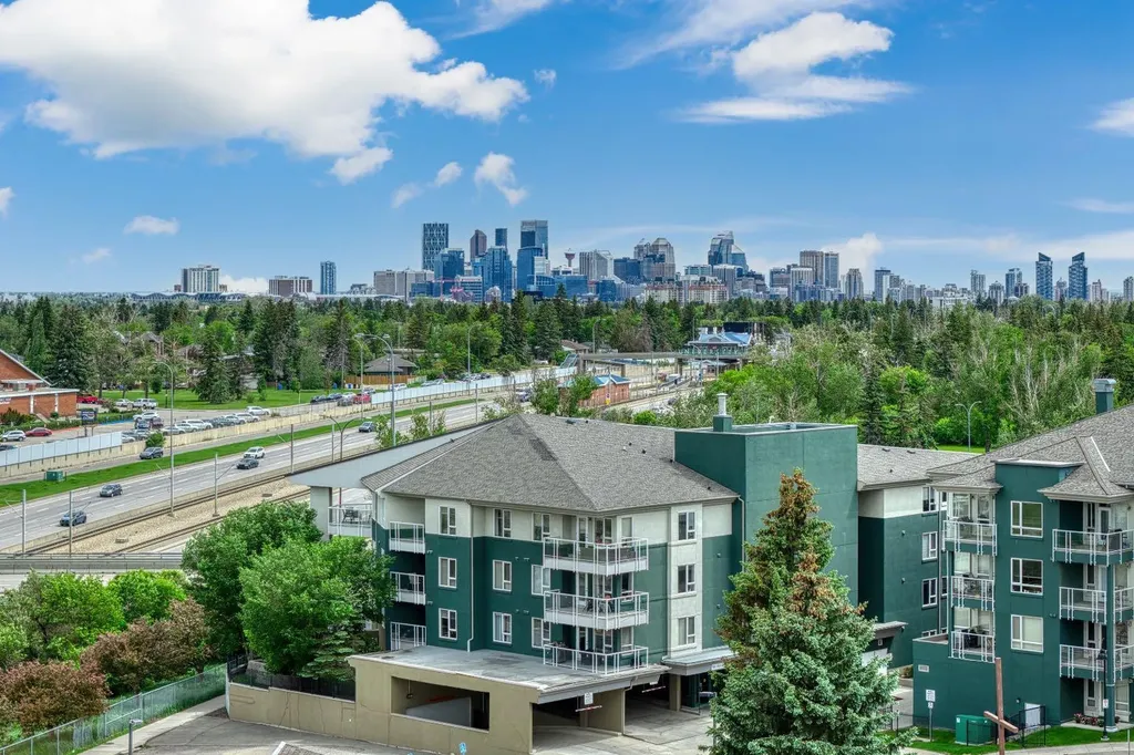 3101 34 Avenue NW Calgary AB T2L2A3