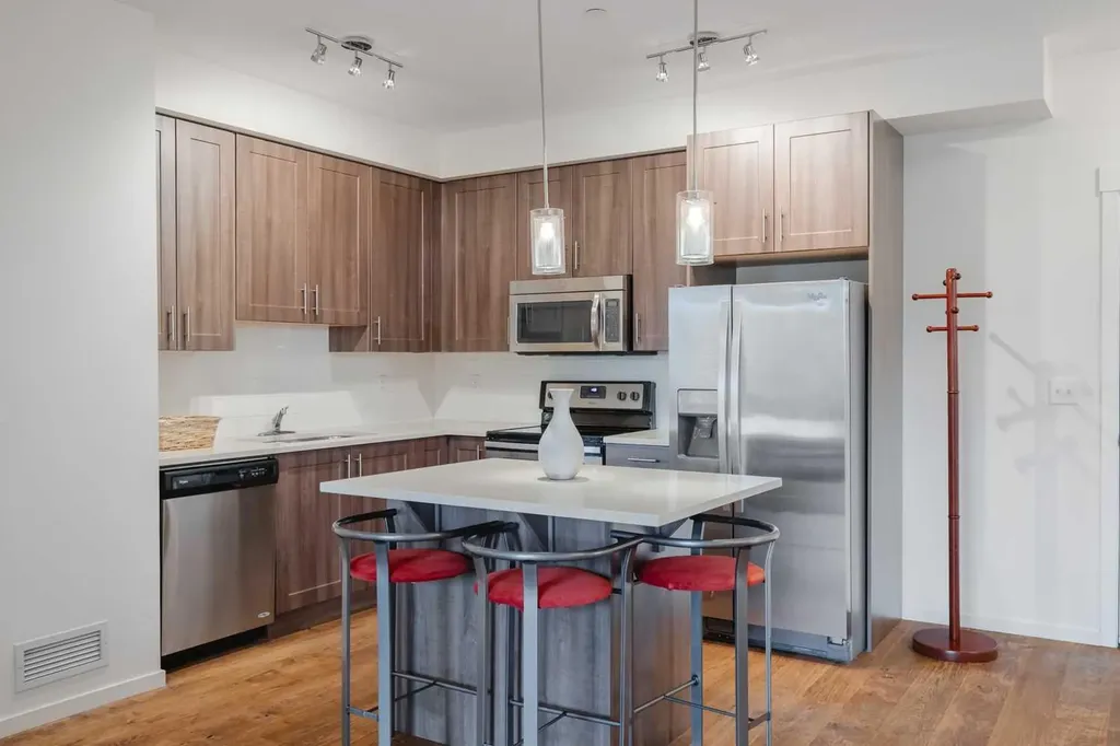 215 Legacy Boulevard SE Calgary AB T2X 3Z4