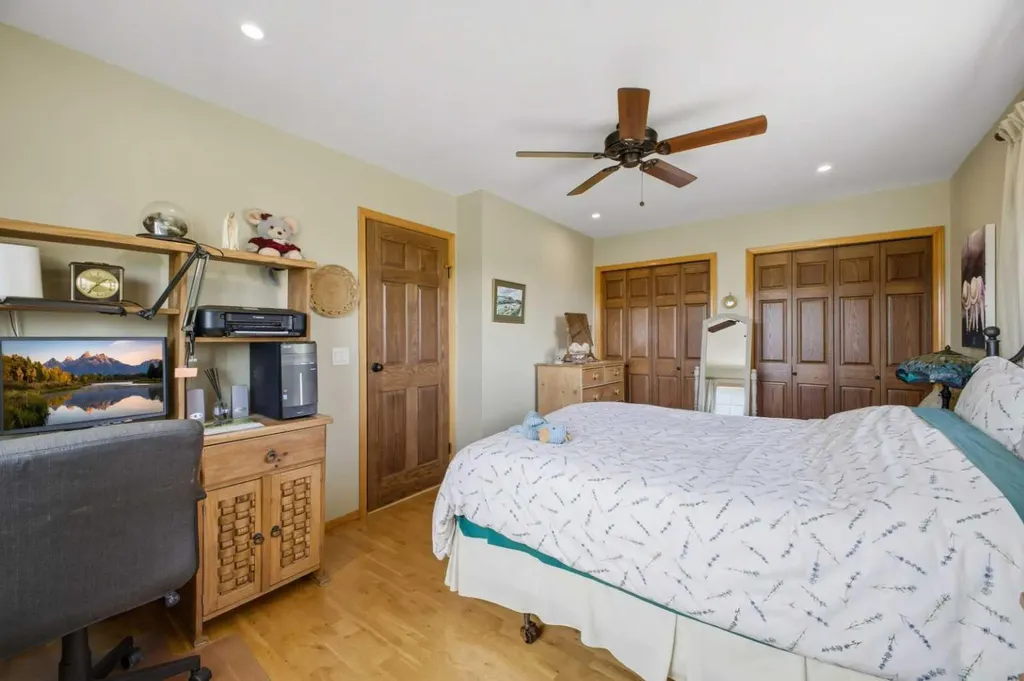 38105 Range Road 244 Rural Lacombe County AB T0C 0Y0