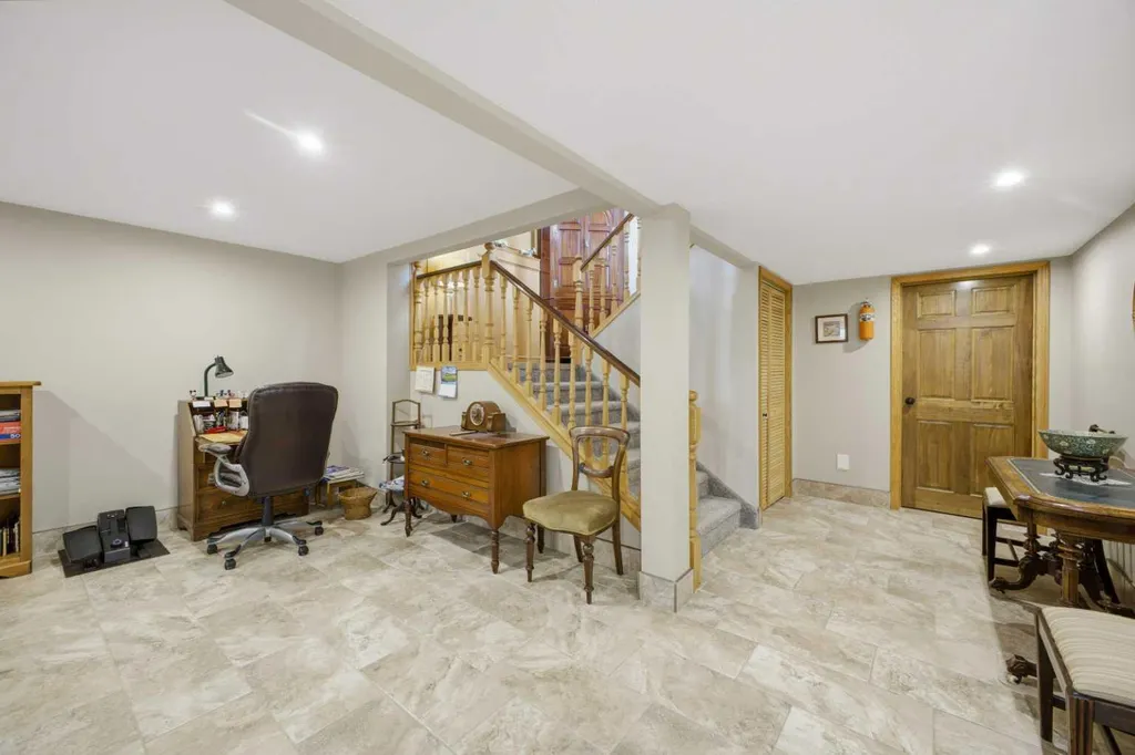38105 Range Road 244 Rural Lacombe County AB T0C 0Y0