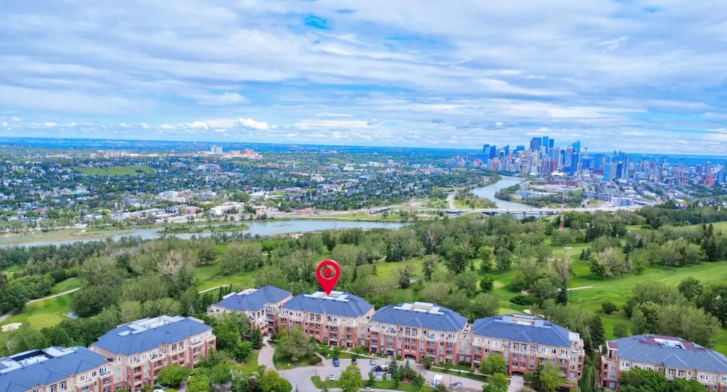 14 Hemlock Crescent SW Calgary AB T3C 2Z1