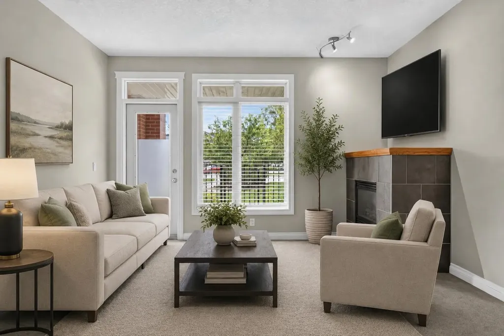 14 Hemlock Crescent SW Calgary AB T3C 2Z1
