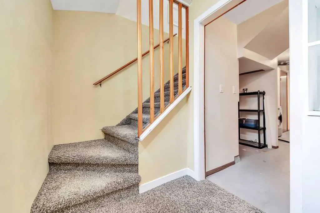 5834 41 Street Crescent Red Deer AB T4N 1B6