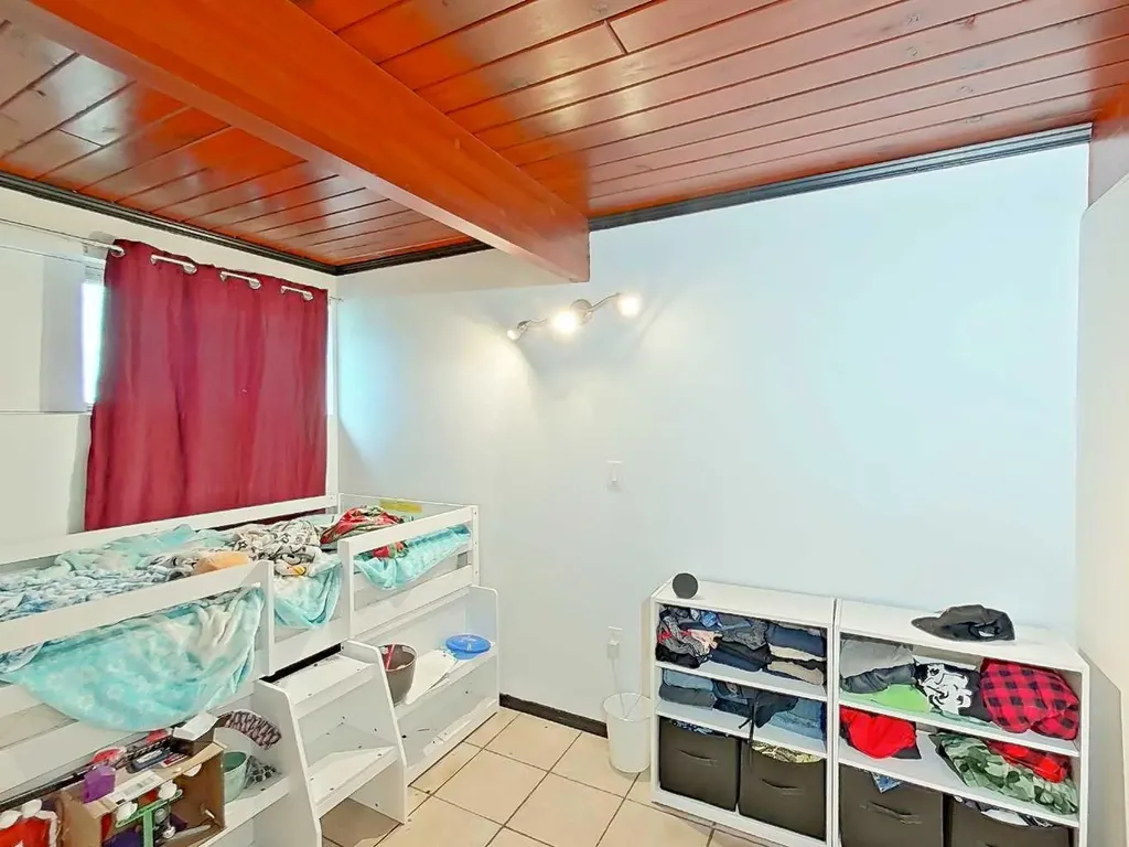 5104 47 Street Rocky Mountain House AB T4T1M4