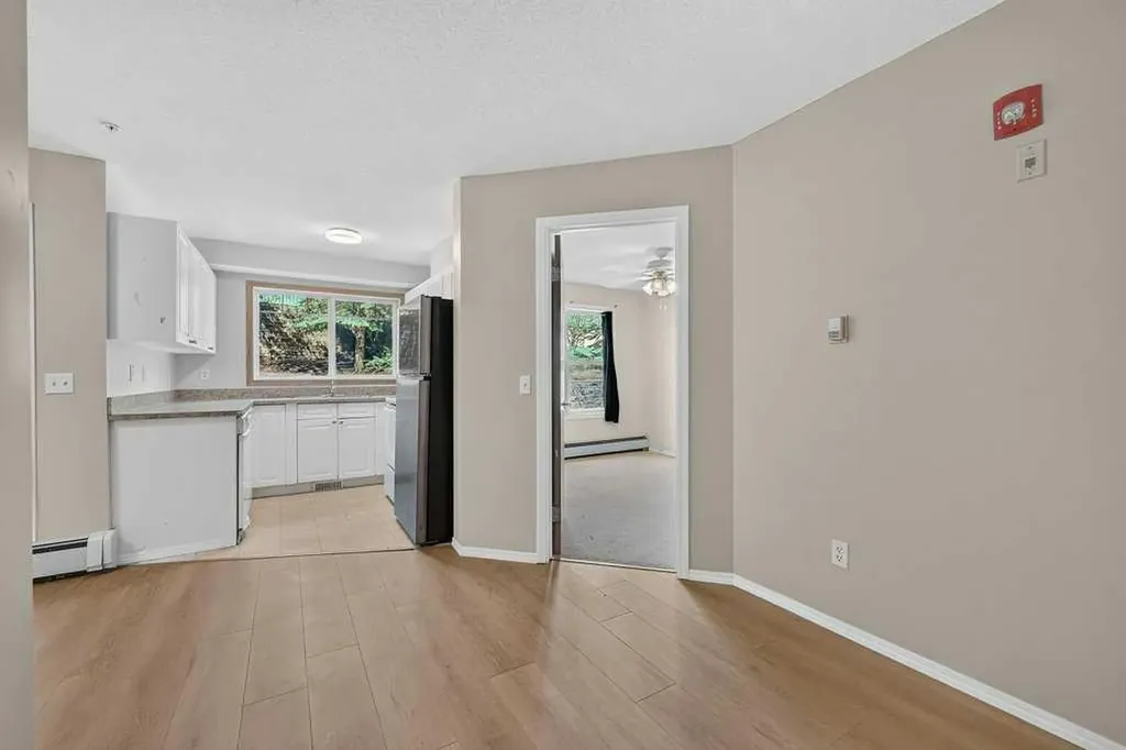 11 Somervale View SW Calgary AB T2Y 4A9