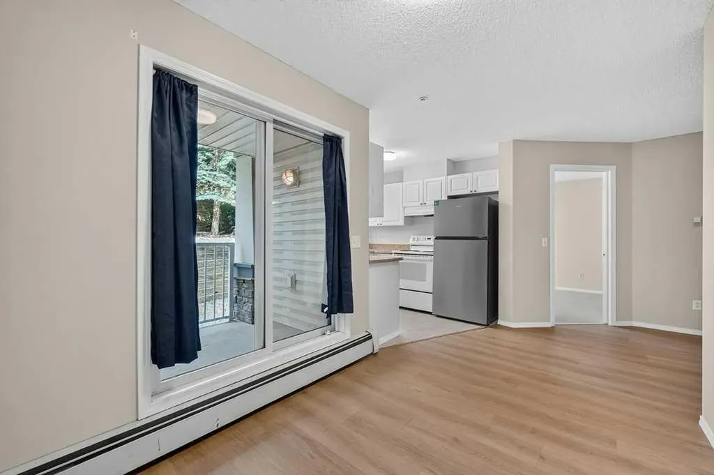 11 Somervale View SW Calgary AB T2Y 4A9