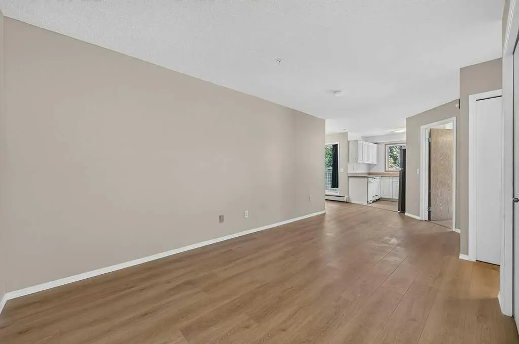 11 Somervale View SW Calgary AB T2Y 4A9