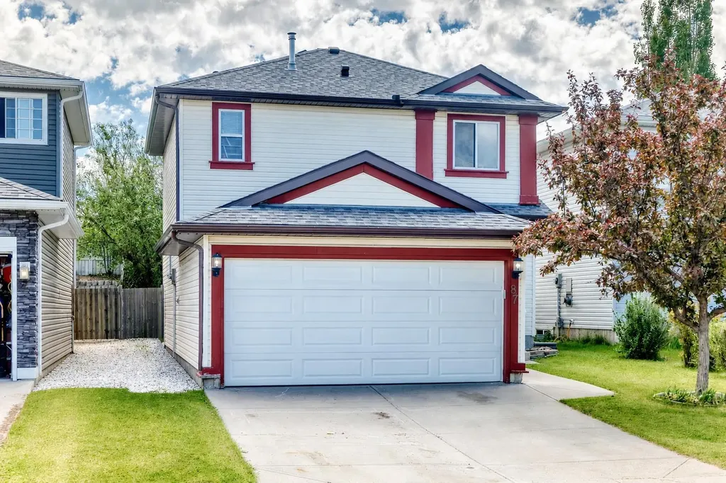 87 Citadel Peak Circle NW Calgary AB T3G 4H6