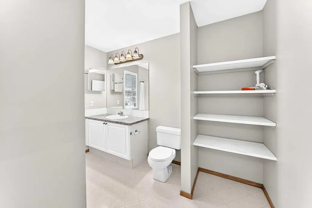 87 Citadel Peak Circle NW Calgary AB T3G 4H6