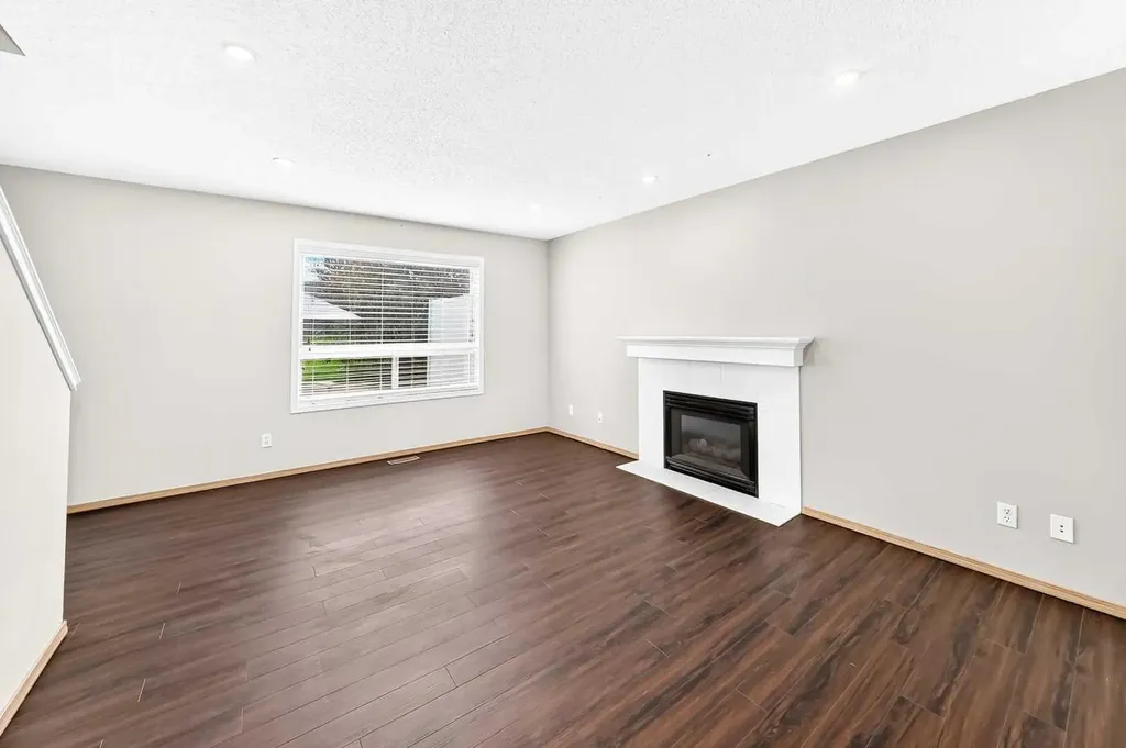 87 Citadel Peak Circle NW Calgary AB T3G 4H6