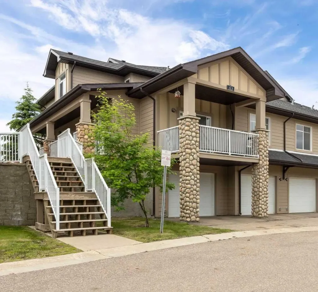 113 Fontaine Crescent Fort Mcmurray AB T9H 0B1