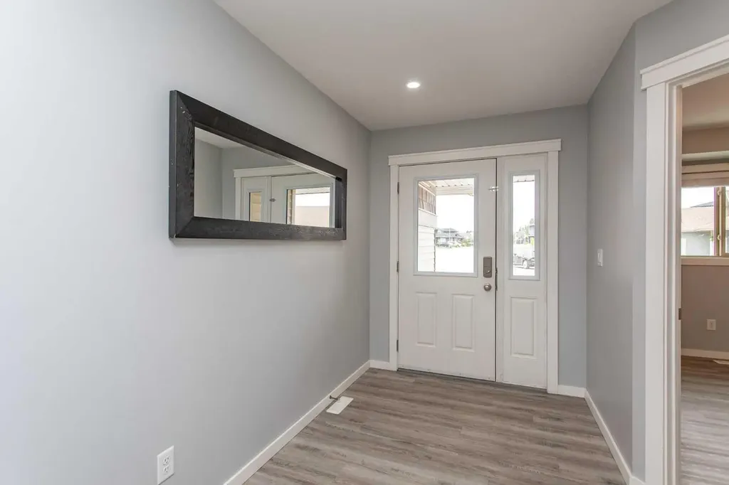 49 Sheep Close Lacombe AB T4L 0J1