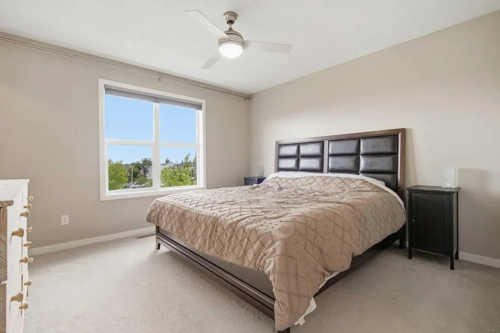 10 Auburn Bay Avenue SE Calgary AB T3M 0P6