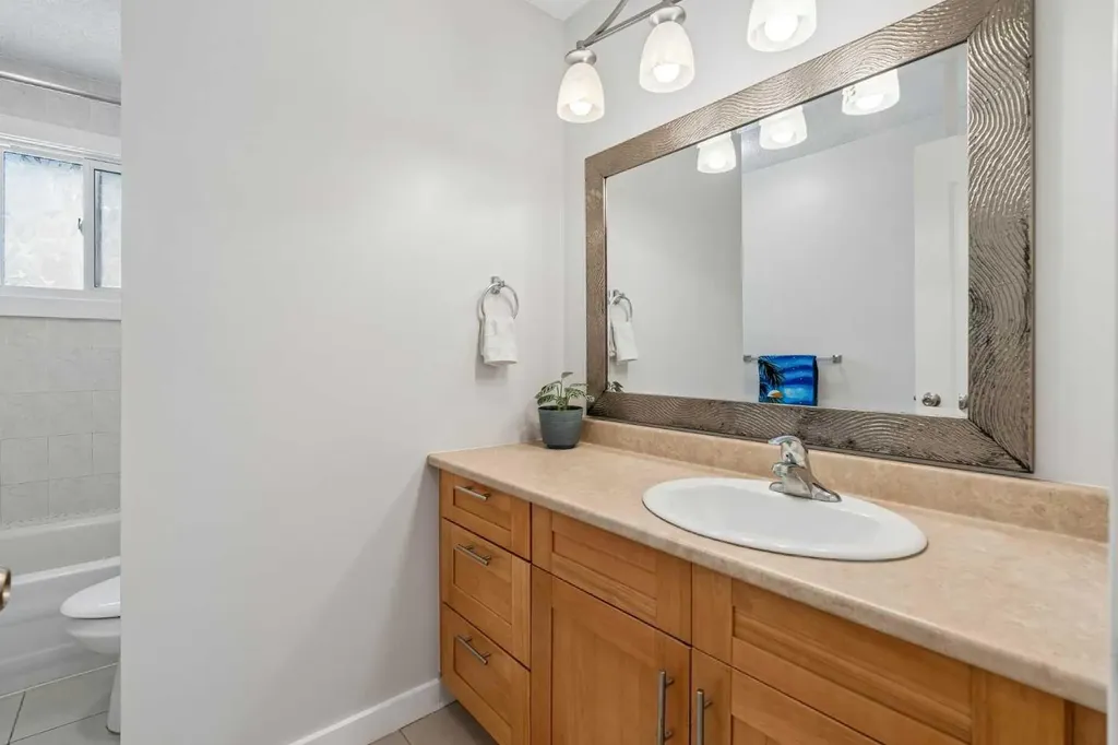 2411 51 Street NE Calgary AB T1Y 1C2