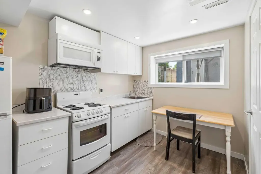 2411 51 Street NE Calgary AB T1Y 1C2