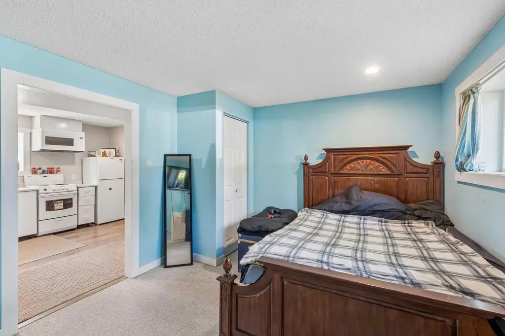 2411 51 Street NE Calgary AB T1Y 1C2