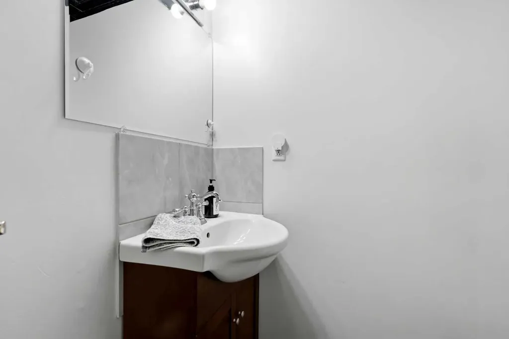 40 Mckerrell Close SE Calgary AB T2Z 1M7
