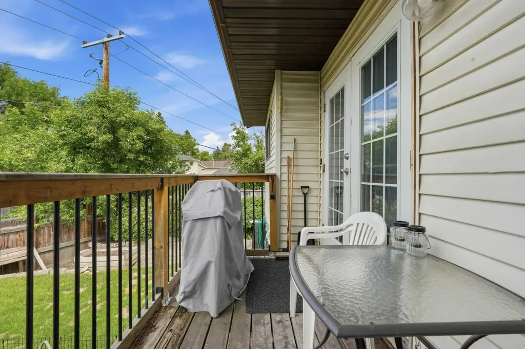 40 Mckerrell Close SE Calgary AB T2Z 1M7