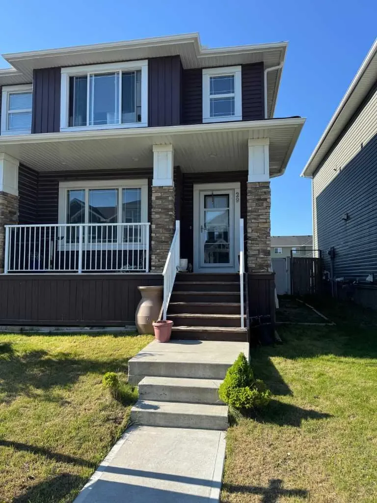 29 Redstone Common NE Calgary AB T3N 0K3
