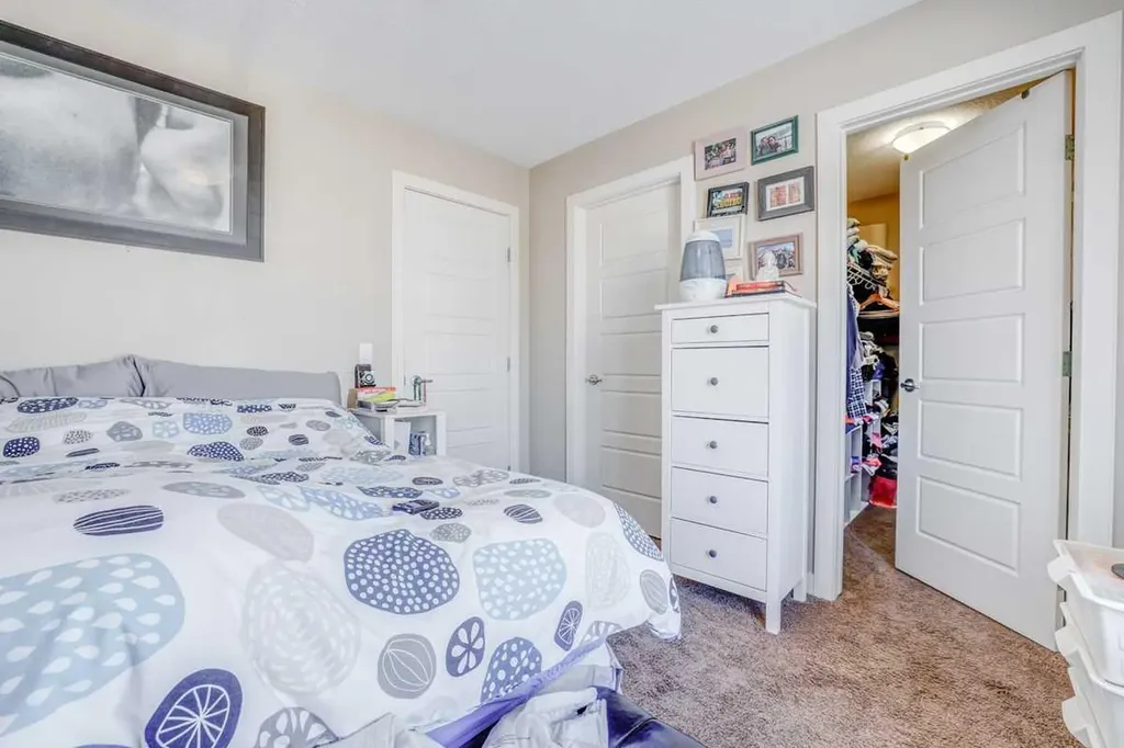 29 Redstone Common NE Calgary AB T3N 0K3