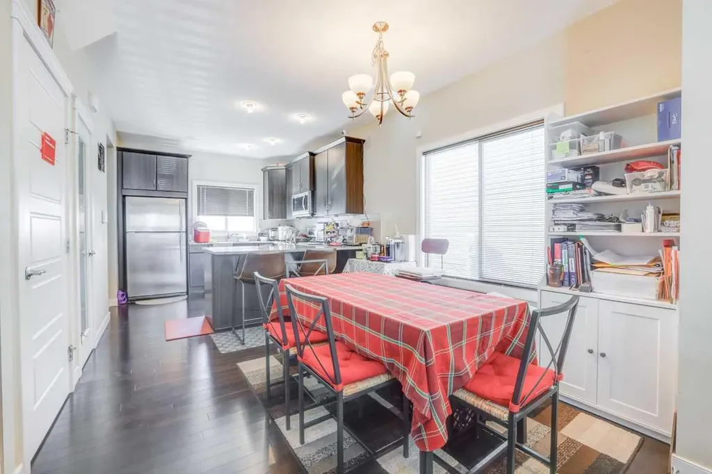 29 Redstone Common NE Calgary AB T3N 0K3
