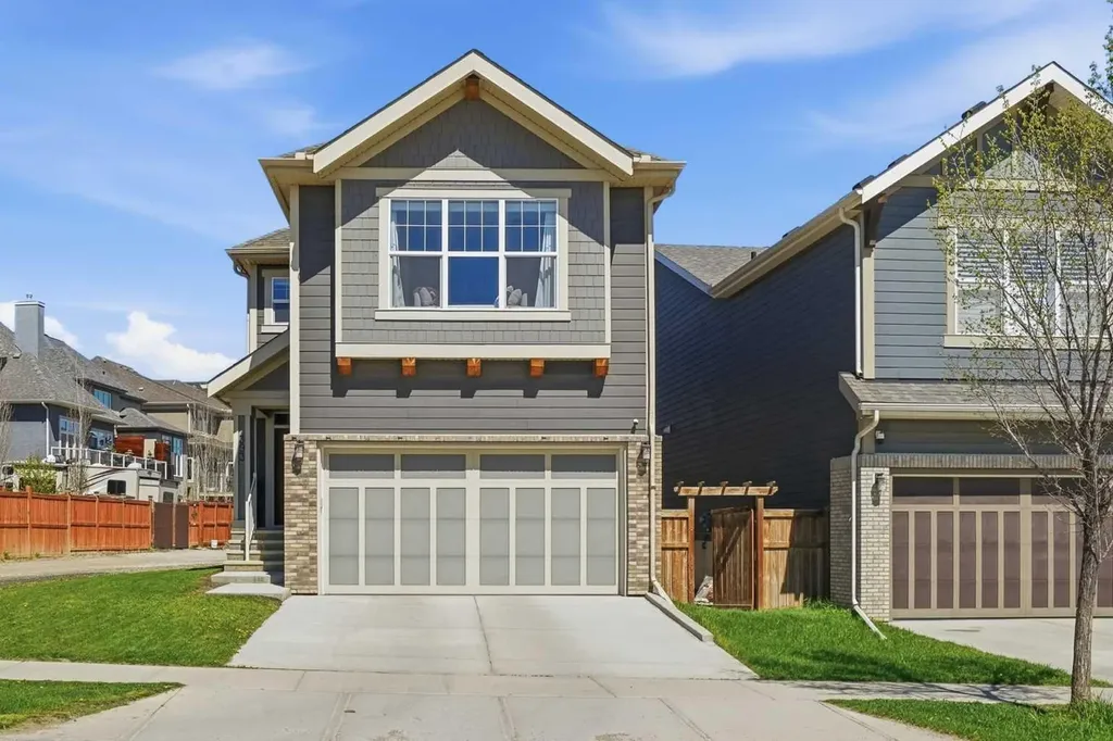 393 Masters Avenue SE Calgary AB T3M 2N7