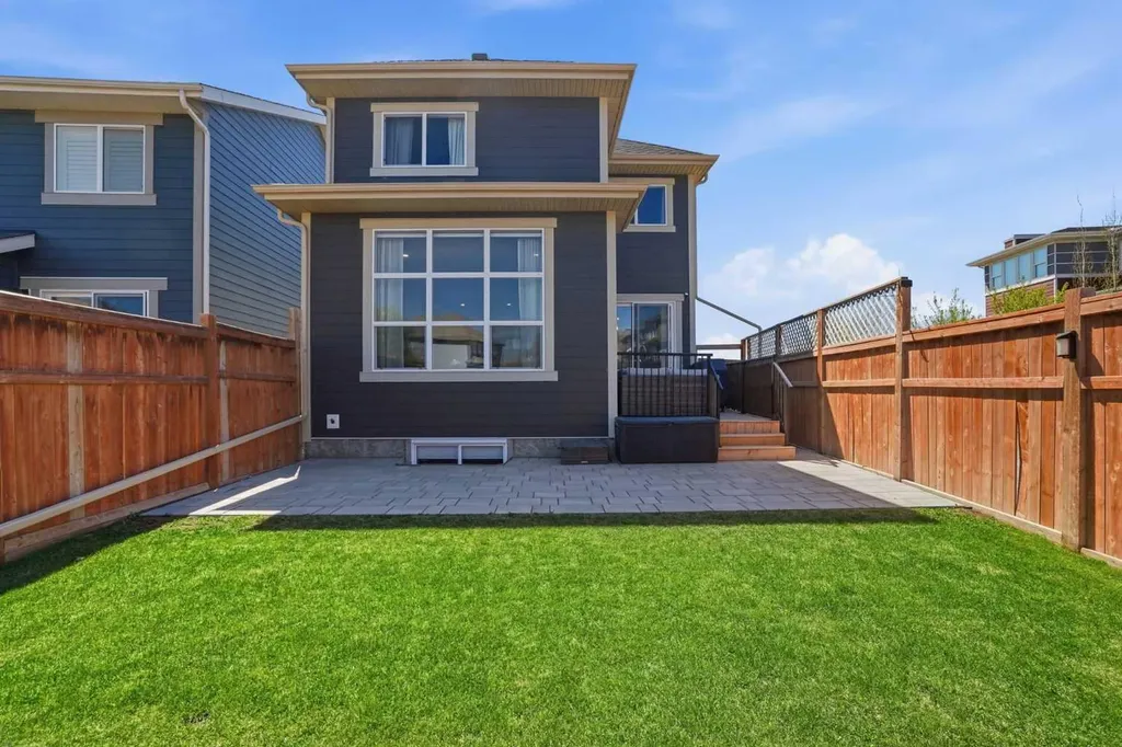 393 Masters Avenue SE Calgary AB T3M 2N7