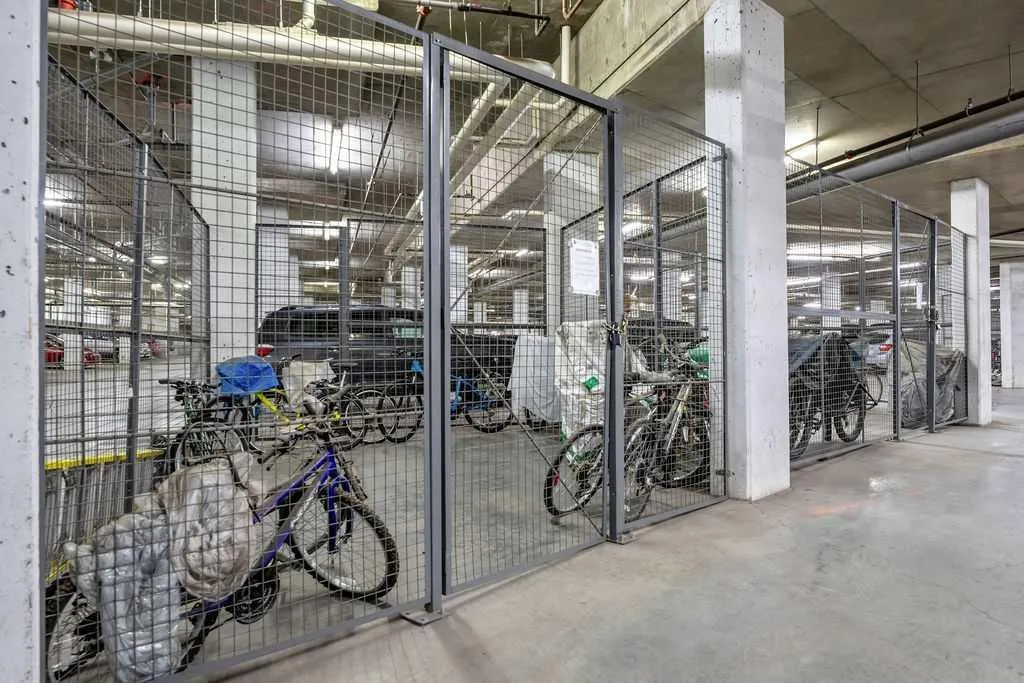 3111 34 Avenue NW Calgary AB T2L0Y2
