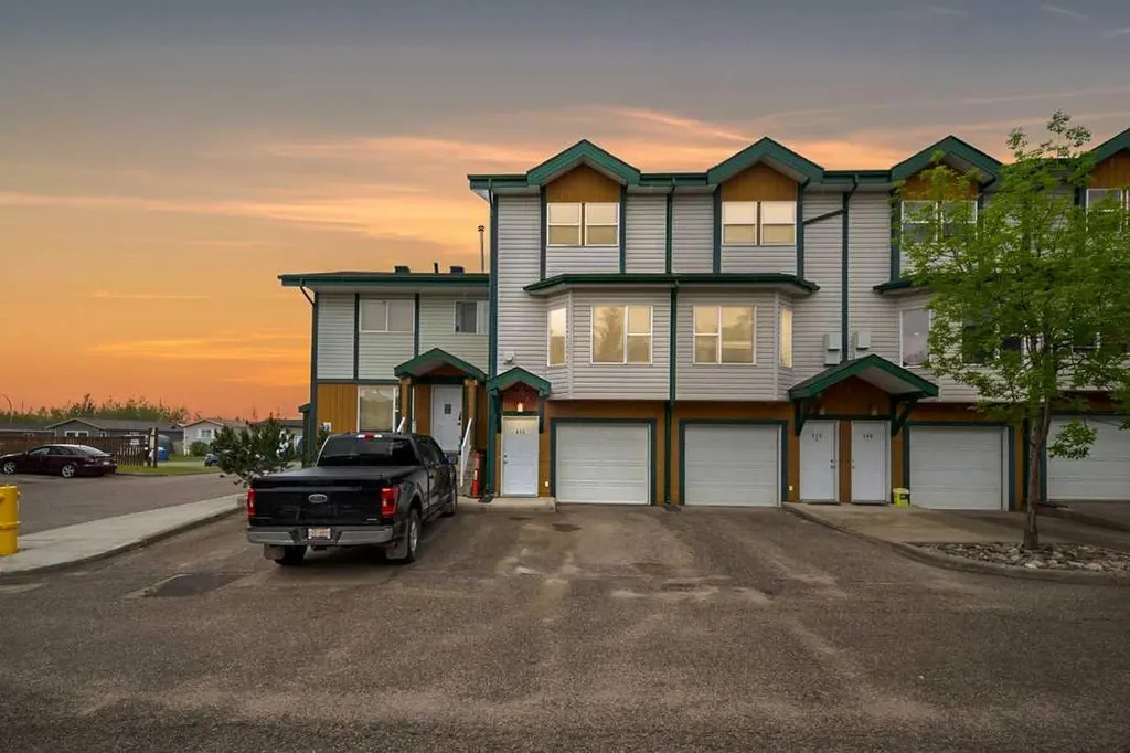 123 Arabian Drive Fort Mcmurray AB T9H5N9