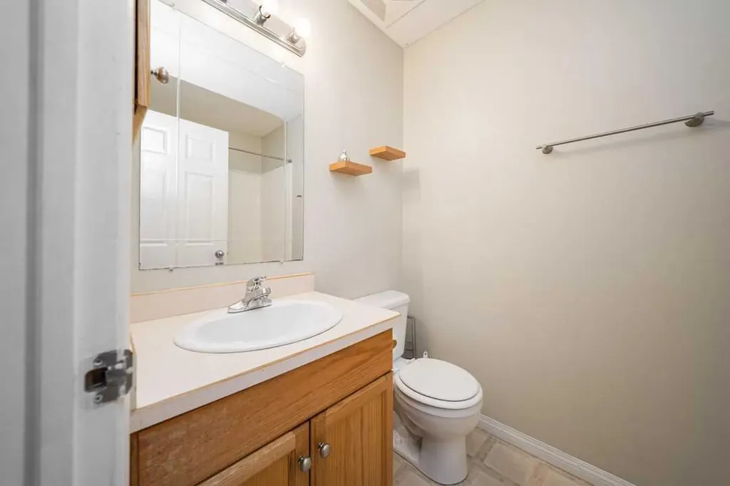 123 Arabian Drive Fort Mcmurray AB T9H5N9