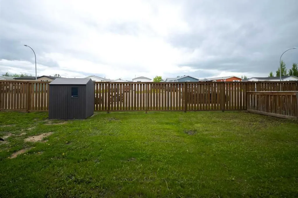 123 Arabian Drive Fort Mcmurray AB T9H5N9