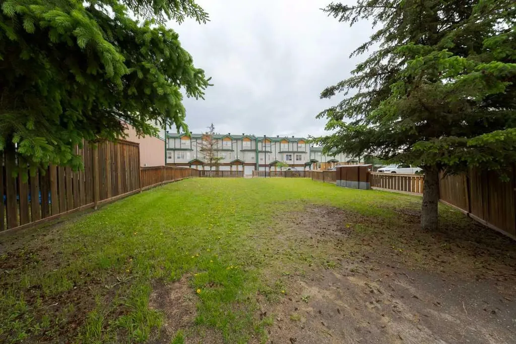 123 Arabian Drive Fort Mcmurray AB T9H5N9