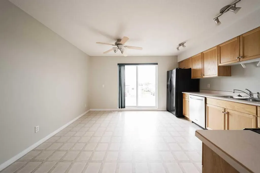 123 Arabian Drive Fort Mcmurray AB T9H5N9
