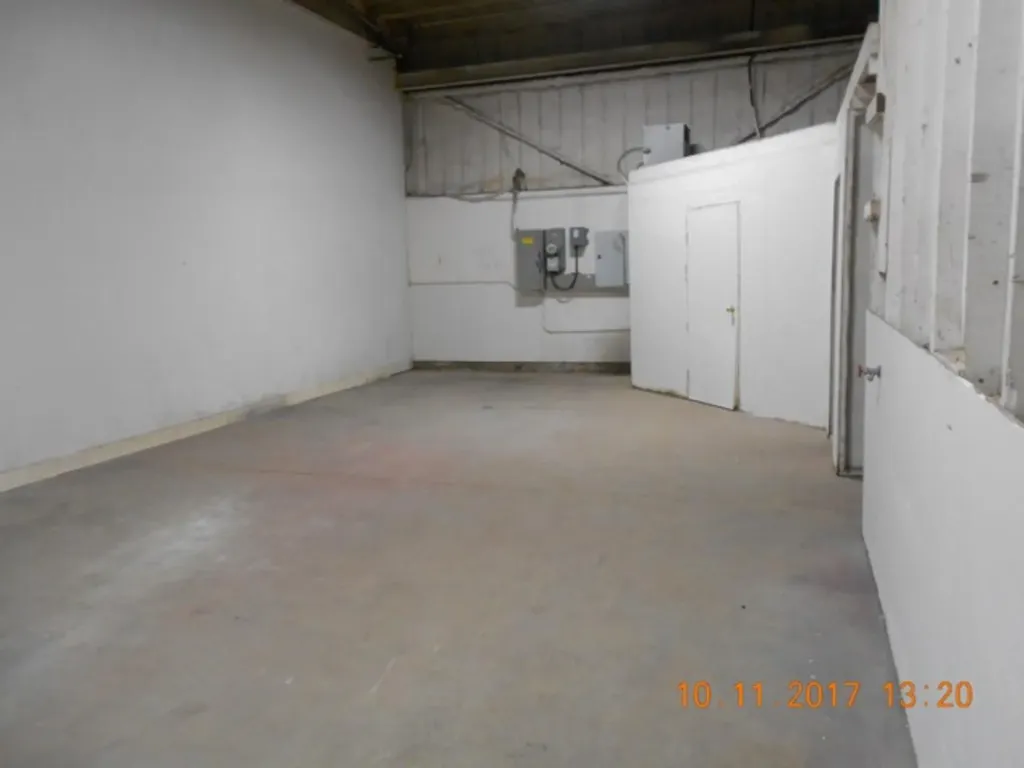 11037 92 Avenue Grande Prairie AB T8V 3J3