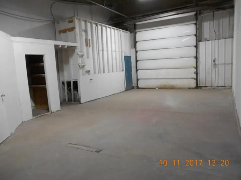 11037 92 Avenue Grande Prairie AB T8V 3J3