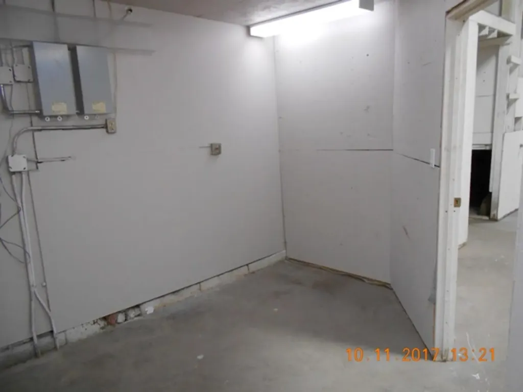 11037 92 Avenue Grande Prairie AB T8V 3J3