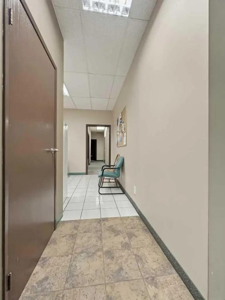 233 3 Avenue Strathmore AB T4A 0X8