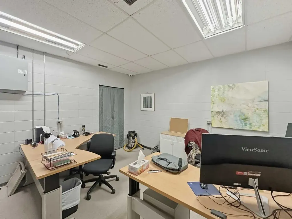 233 3 Avenue Strathmore AB T4A 0X8