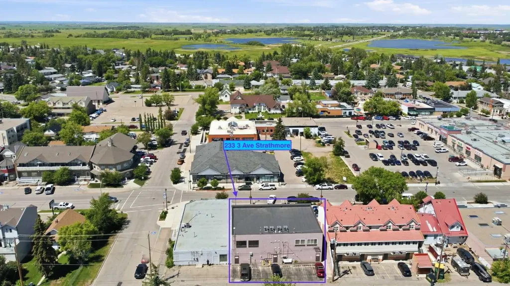 233 3 Avenue Strathmore AB T4A 0X8