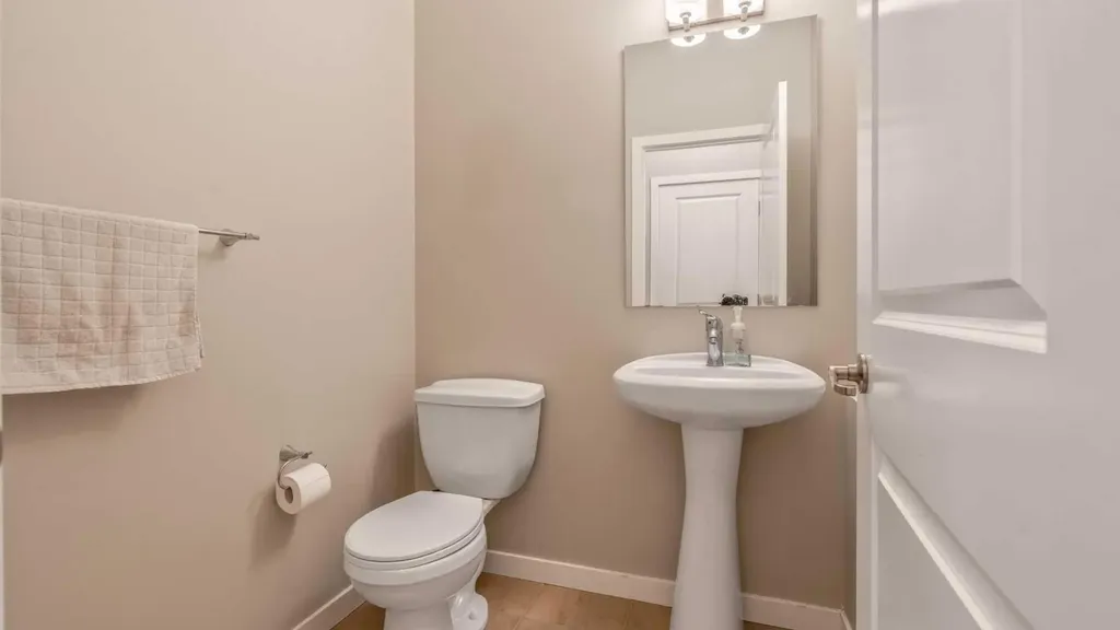 334 Chaparral Valley Drive SE Calgary AB T2X0P7