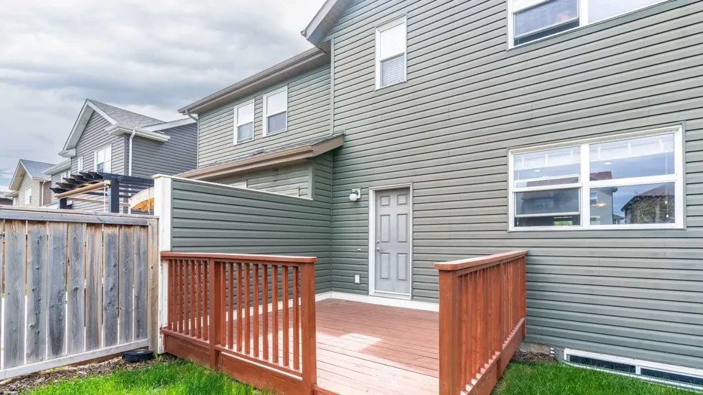 334 Chaparral Valley Drive SE Calgary AB T2X0P7